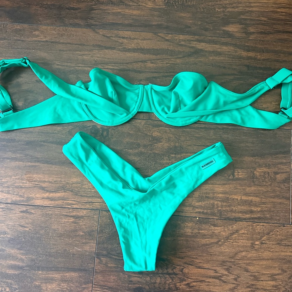 Blackbough bikini set